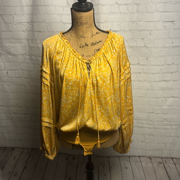 Free People Boho Bodysuit - Picture 1 of 3